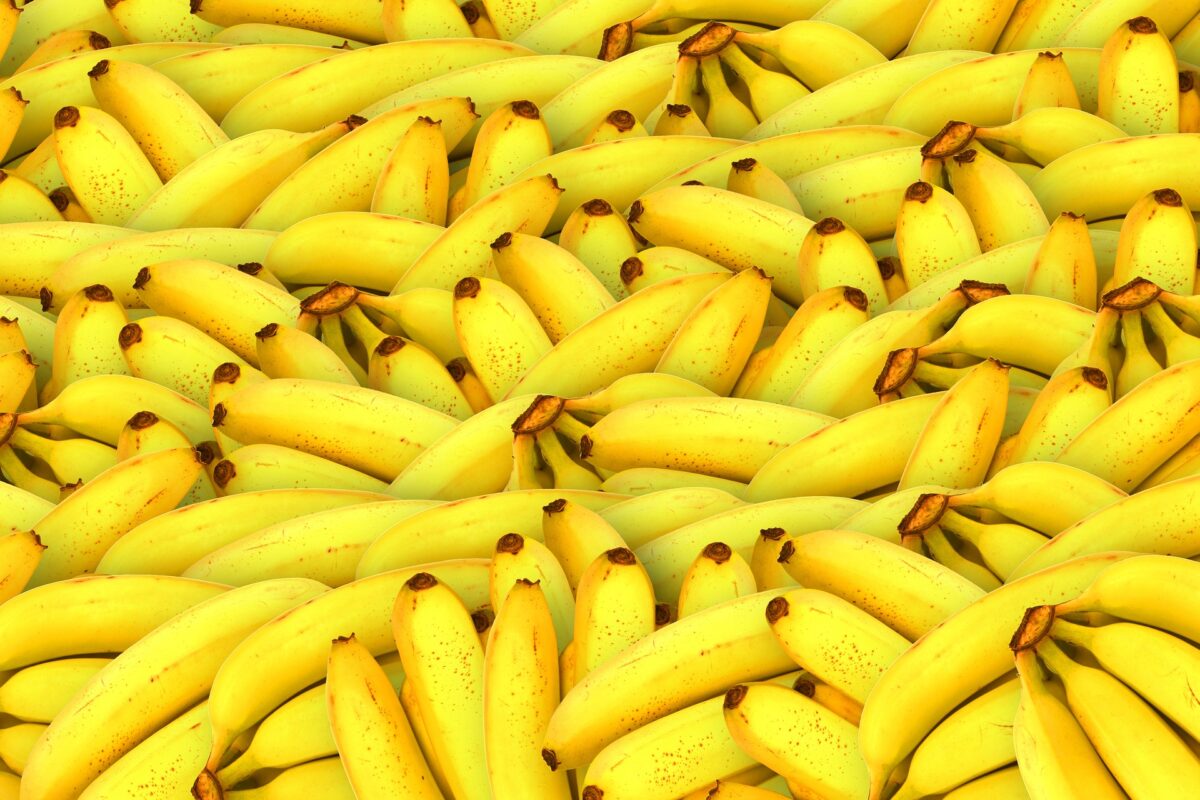 A pile of ripe bananas.